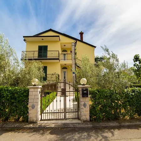 Jenny Apartmán Poreč
